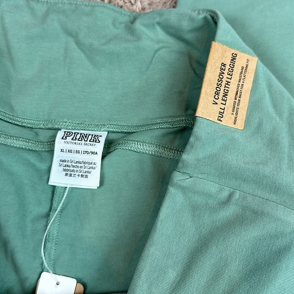 VS PINK V Crossover Full Length Legging NWT - Picture 2 of 3